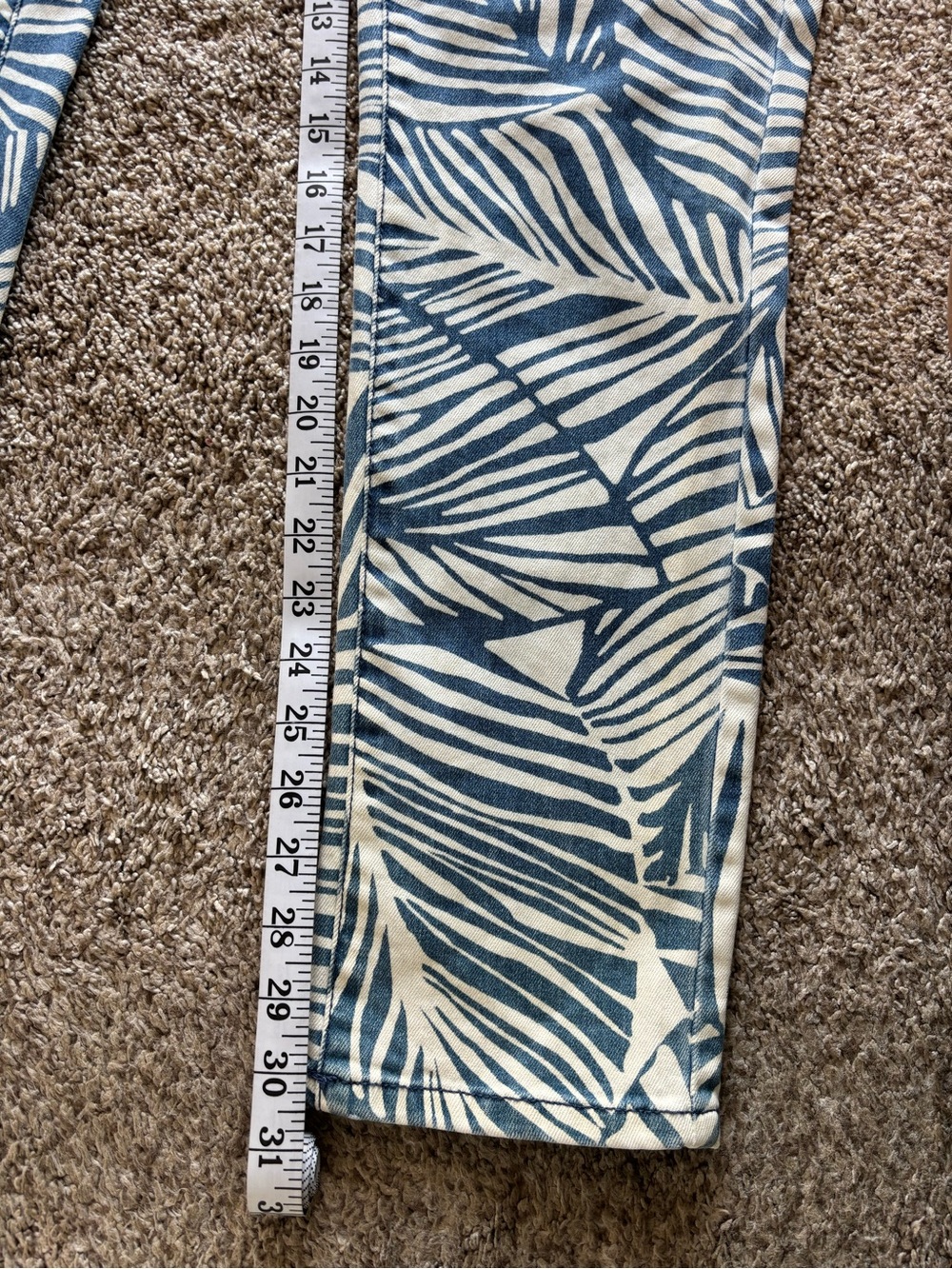 J McLaughlin Jaycie Willow Lake Cotton Stretch Straight Fit Jeans Palm Print, 8 - Picture 10 of 10